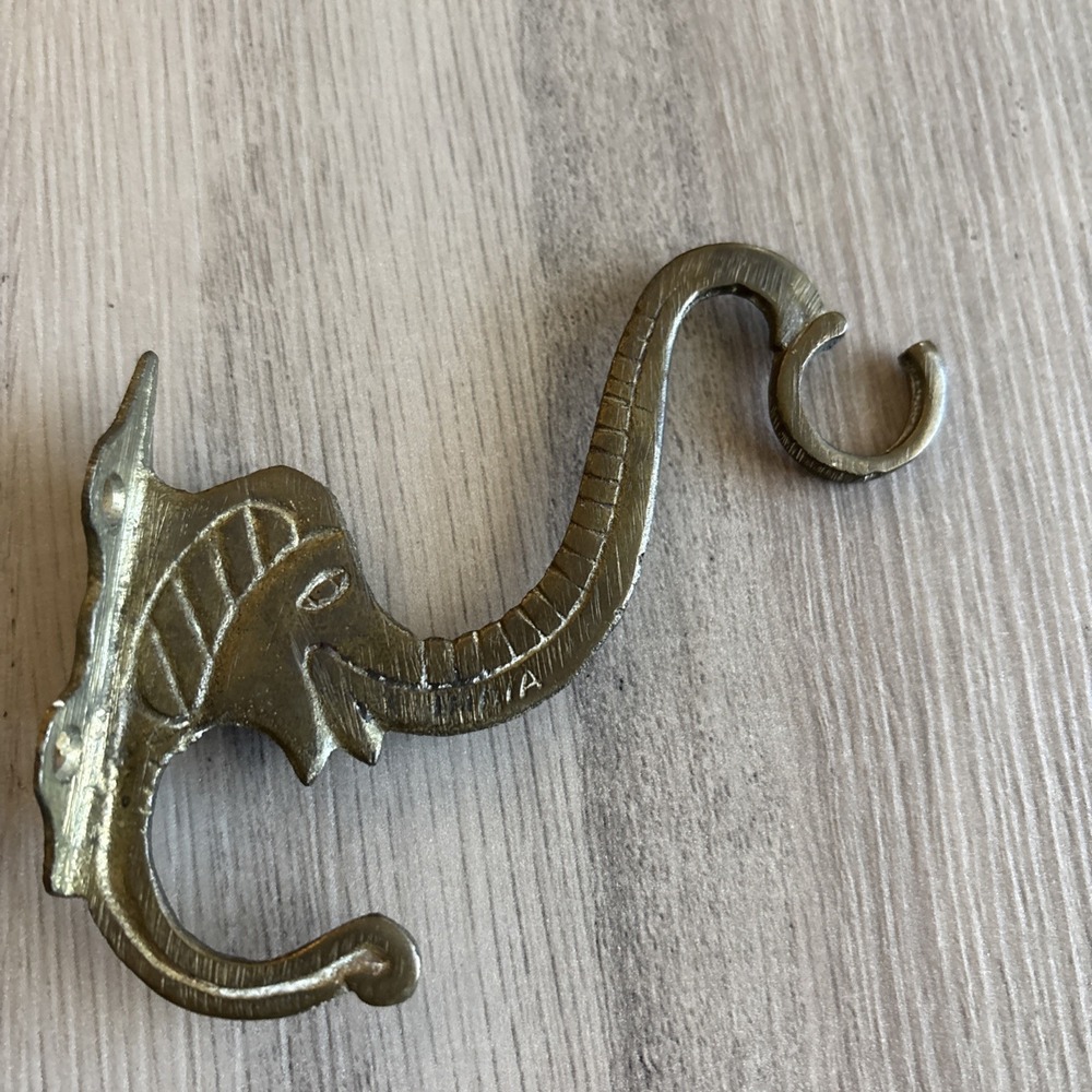Vintage Solid Brass Coat Hook Elephant Head Hat‎ Clothes Purse Hanger India 4"
